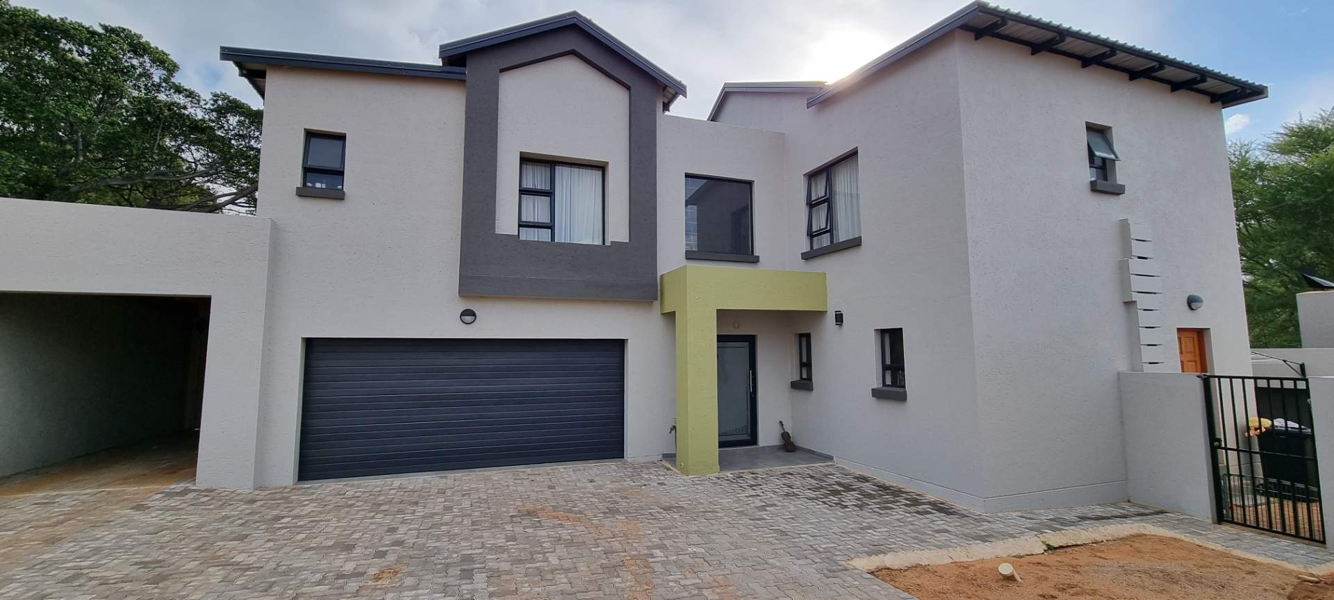 4 Bedroom House for Sale - Gauteng