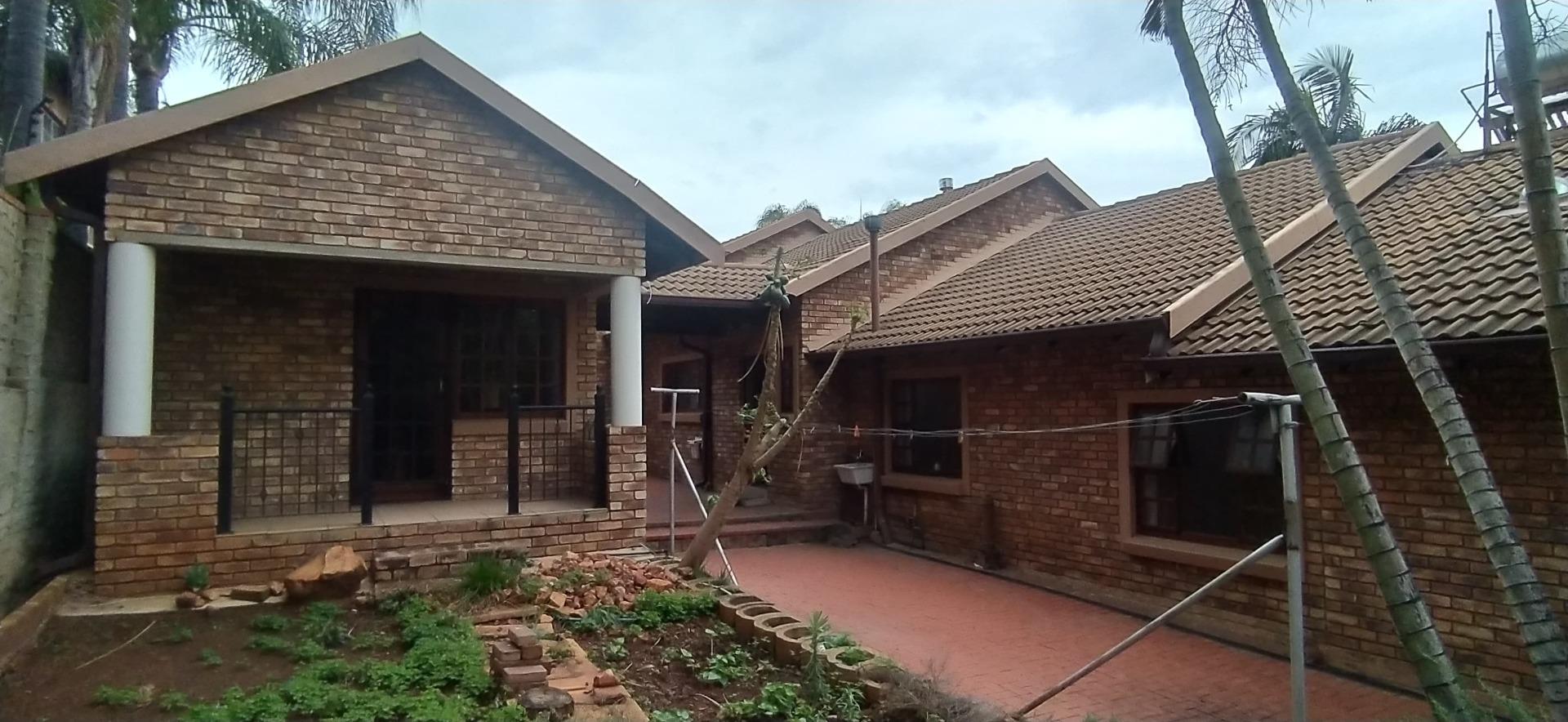 4 Bedroom House for Sale - Gauteng